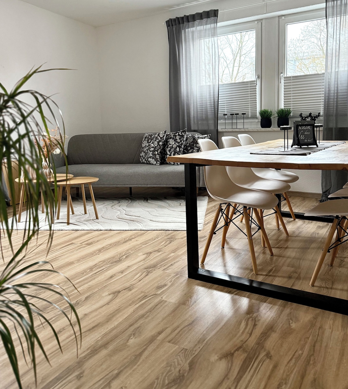 City Flair by Zirwick Apartment
